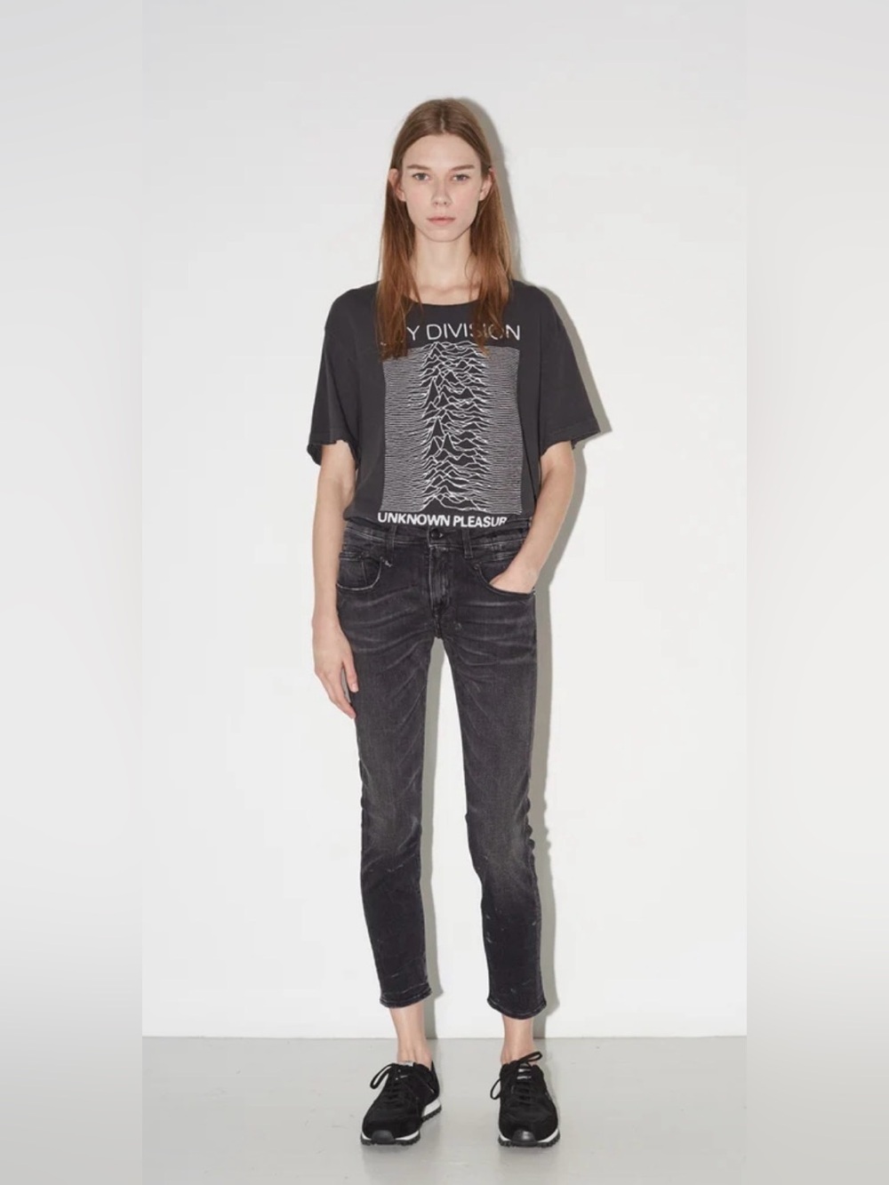 R13 Boy Skinny Low Rise Black Marble Jeans Size 25 NWT